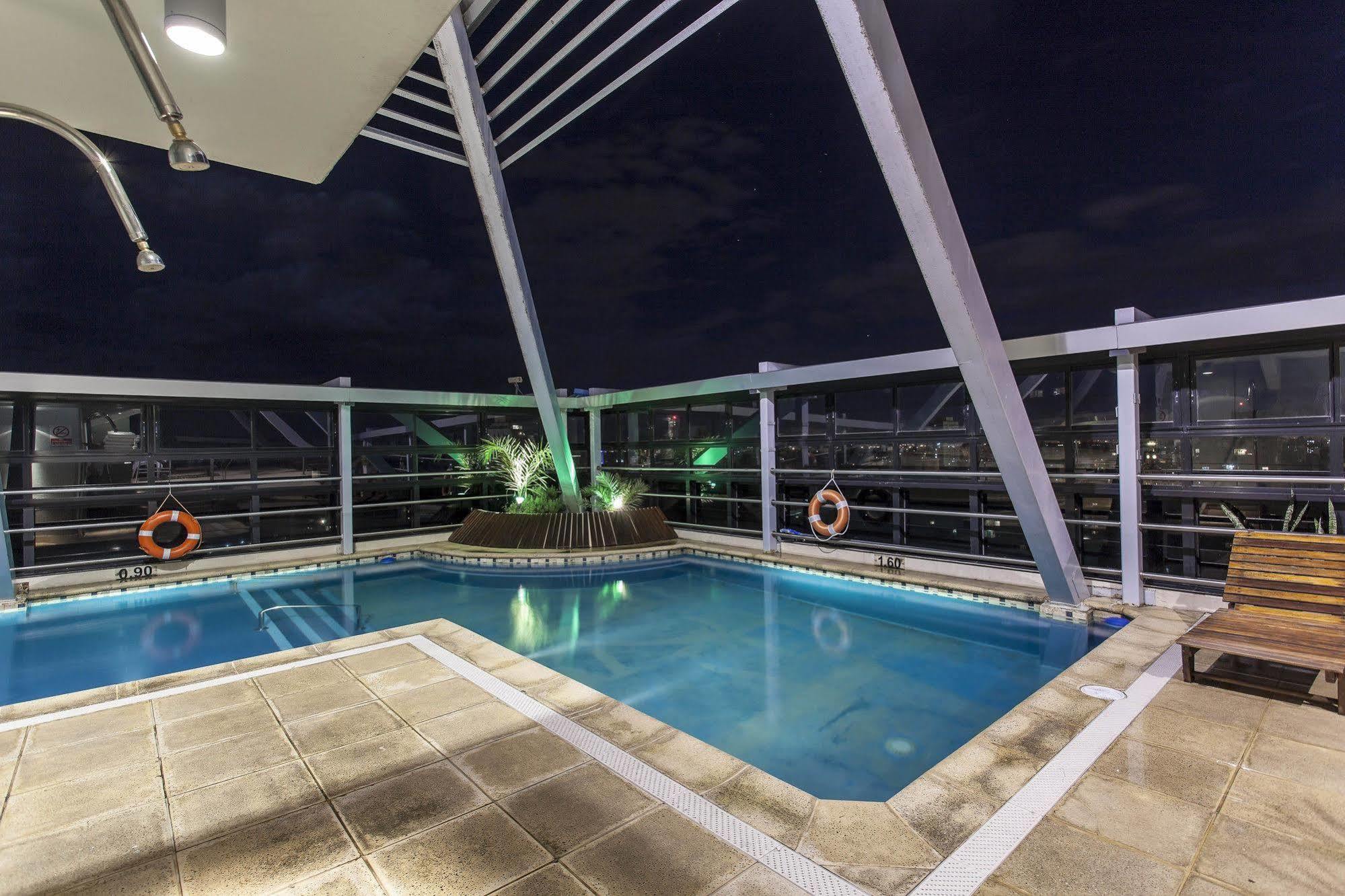 Ros Tower Hotel Rosario Exteriör bild